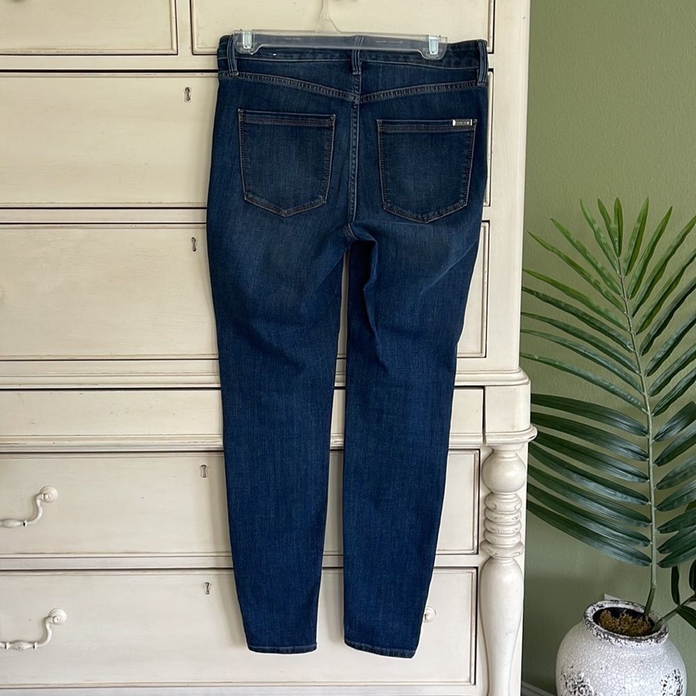 White House Black Market Embellished jeans size 2 - Picture 8 of 8